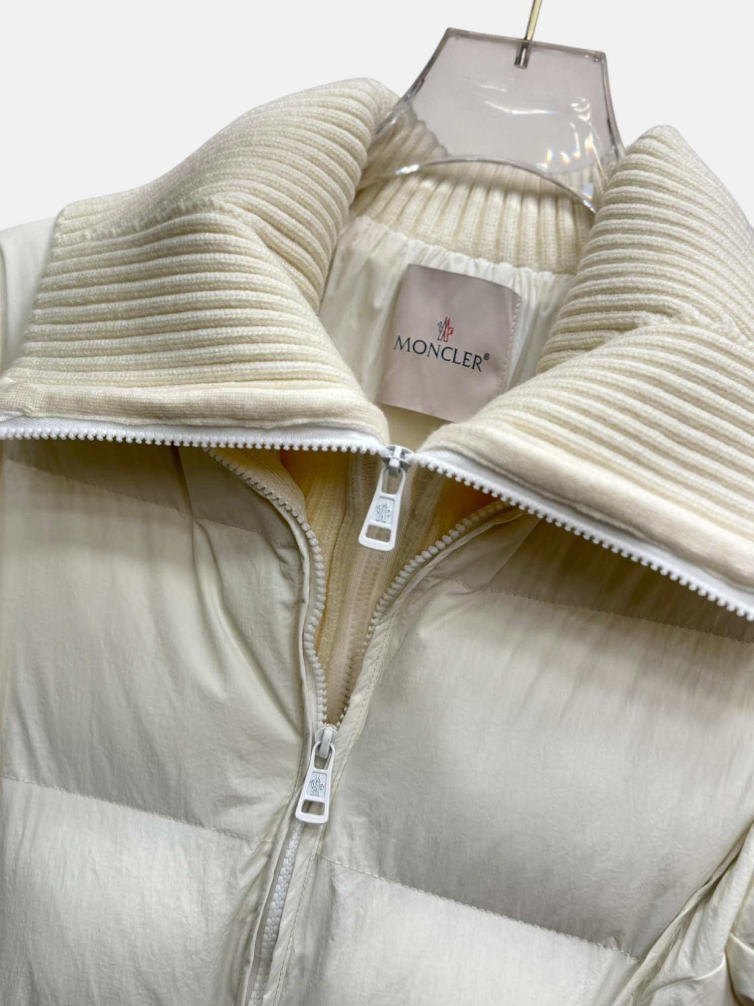 Длинный пуховик MONCLER