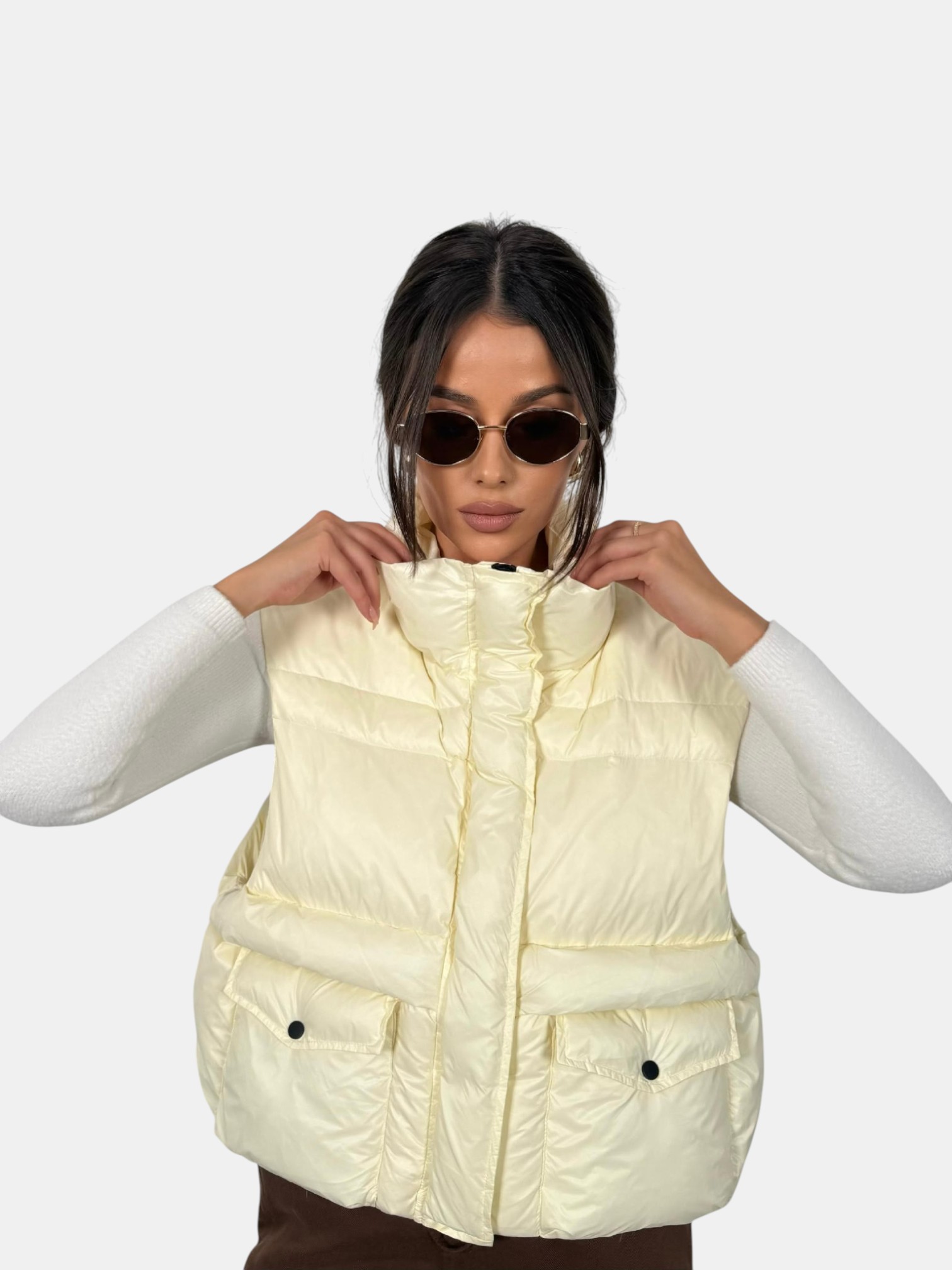 Жилетка оверсайз бежевая