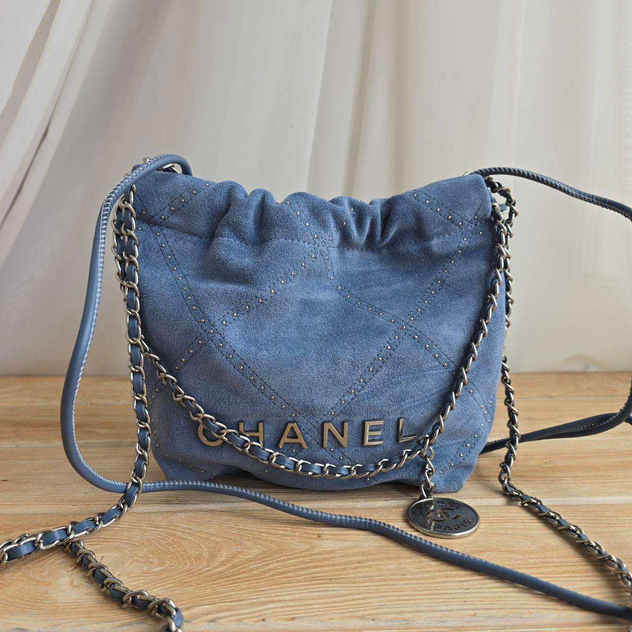 Сумка CHANEL голубая