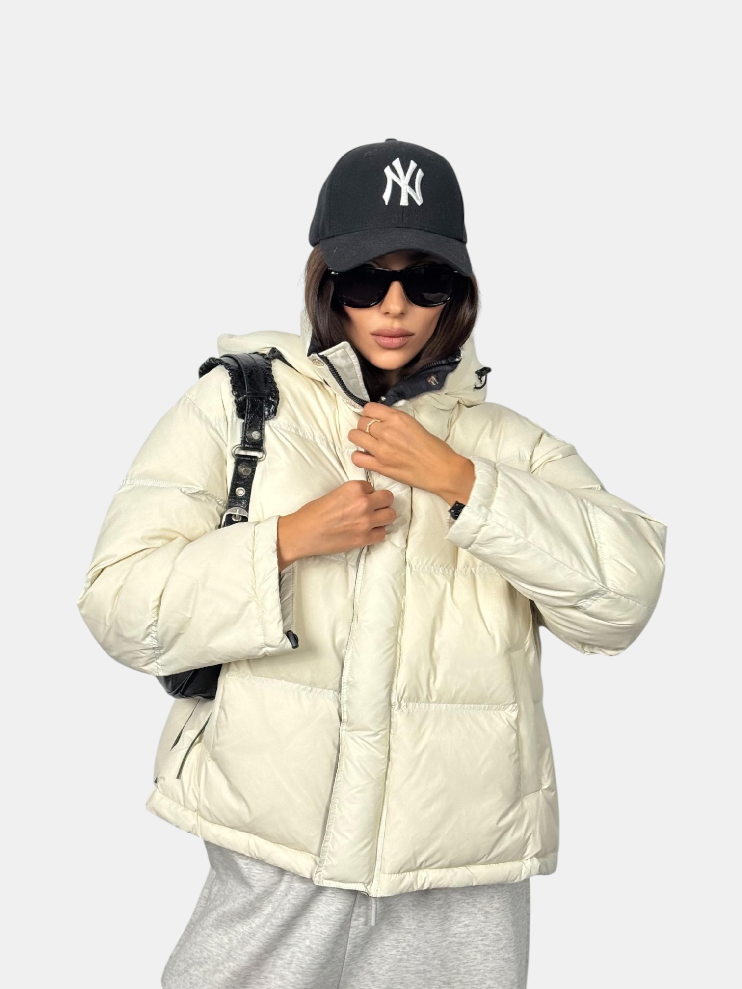 Пуховик оверсайз бежевый 3154