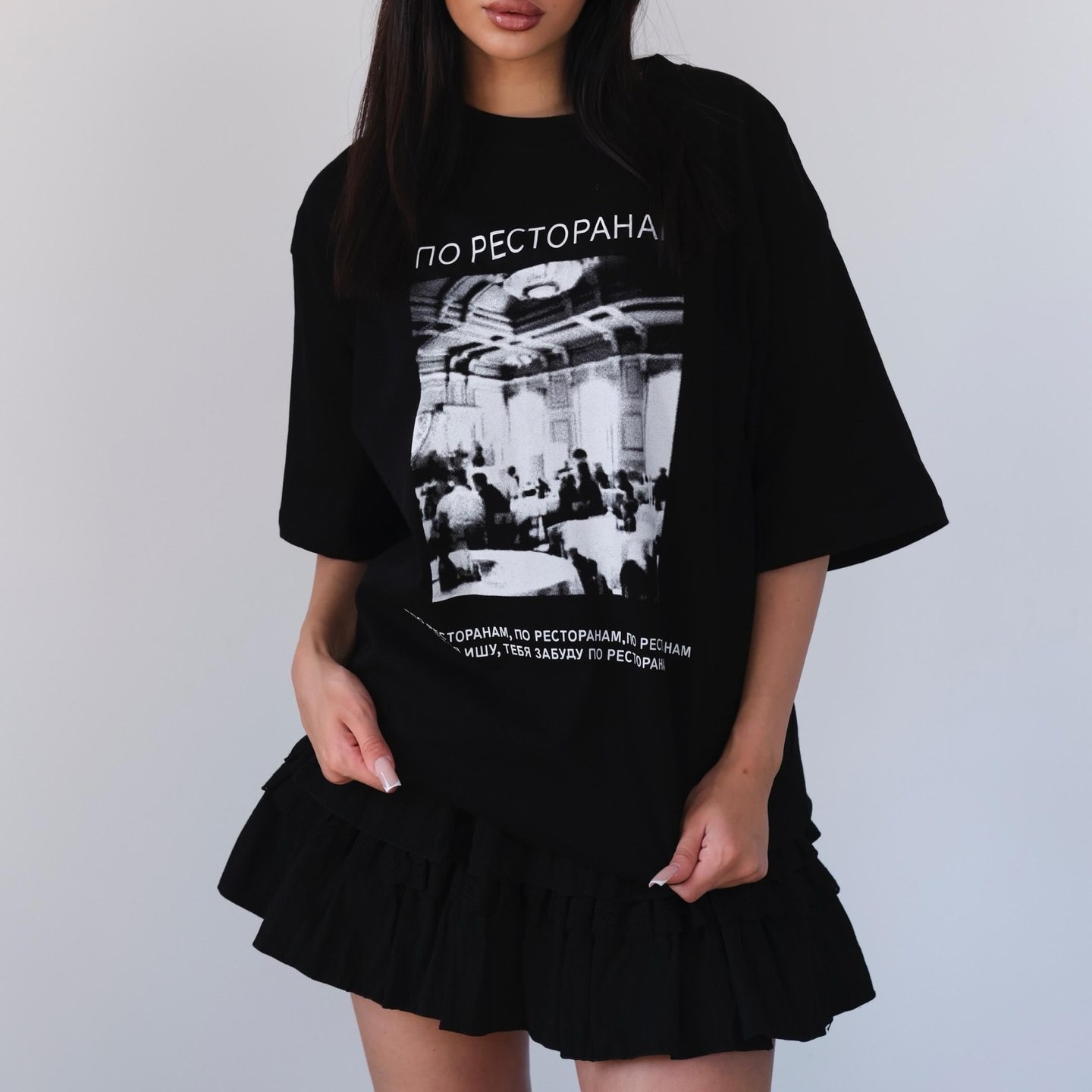 Футболка женская на лето черная 3097
