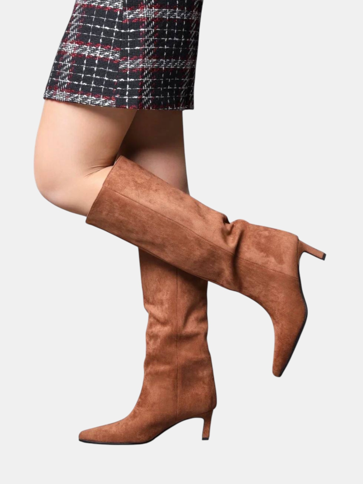 Сапоги трубы на шпильке замшевые кофейные 3300 Сапоги трубы на шпильке замшевые кофейные 3300