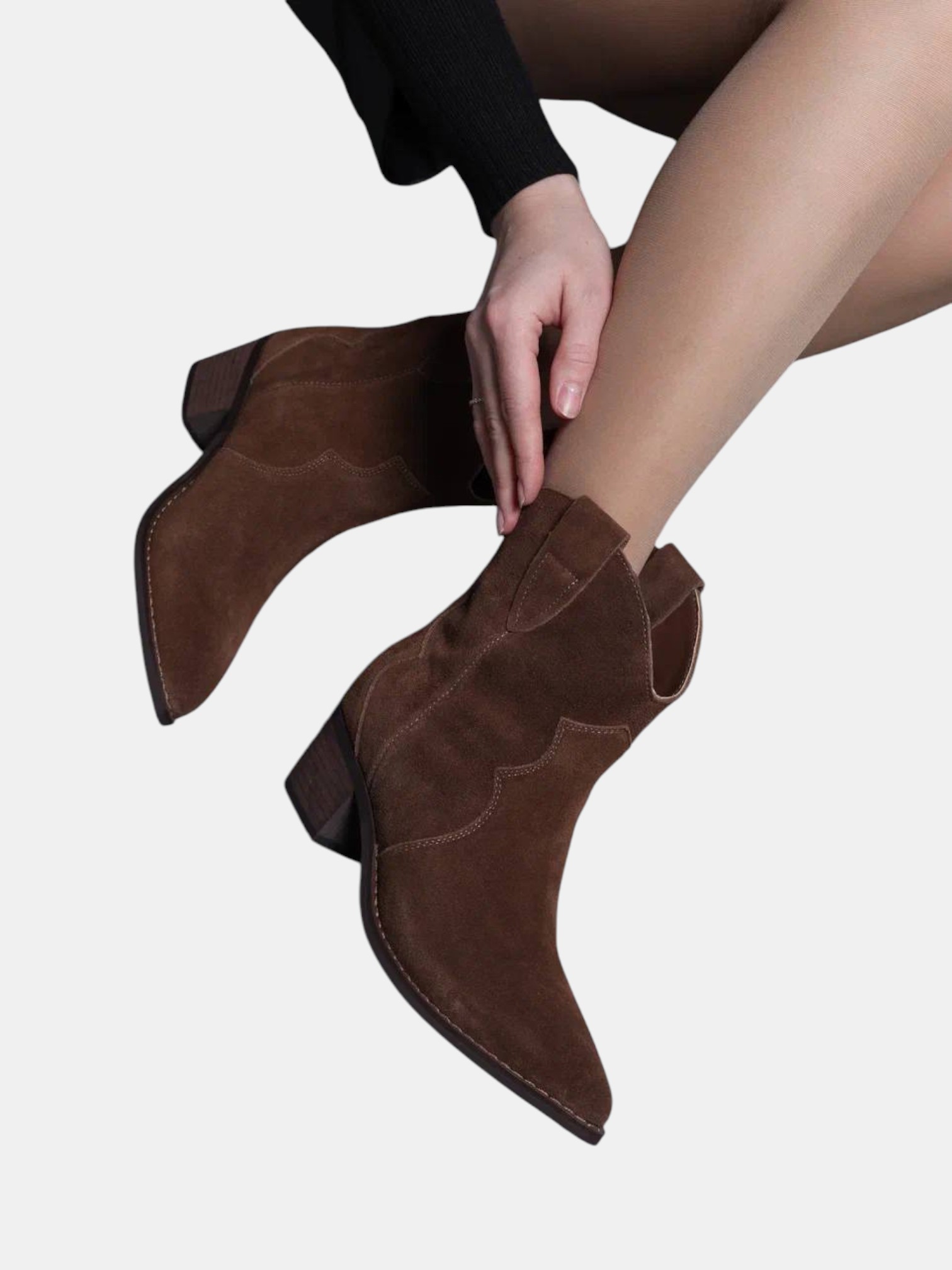 Полусапоги казаки замшевые коричневые 3275 Полусапоги казаки замшевые коричневые 3275