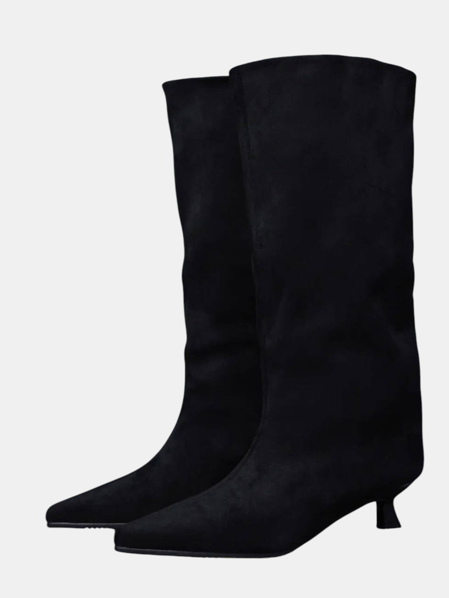 Сапоги трубы на шпильке