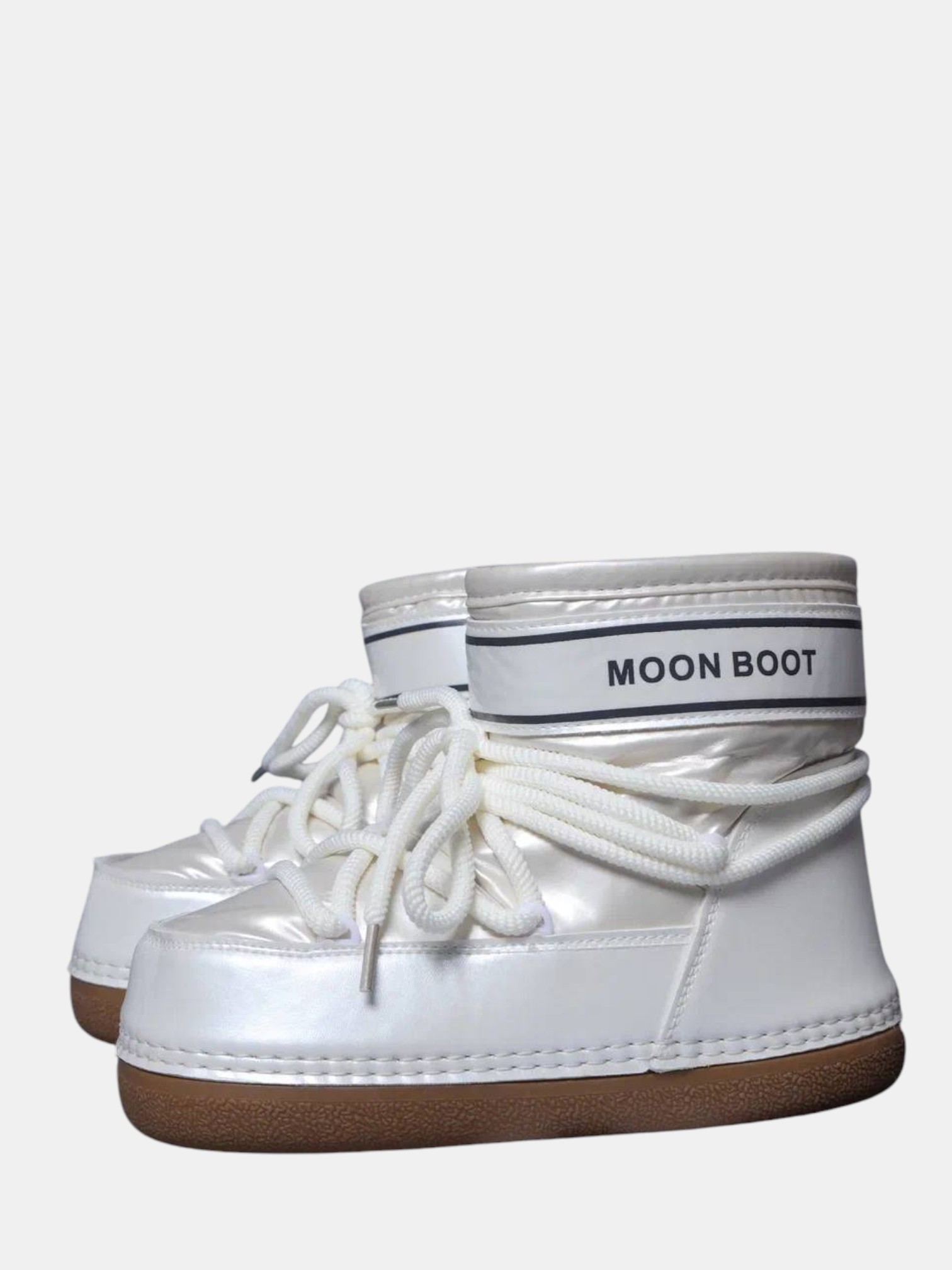 Сноубутсы Moon Boot
