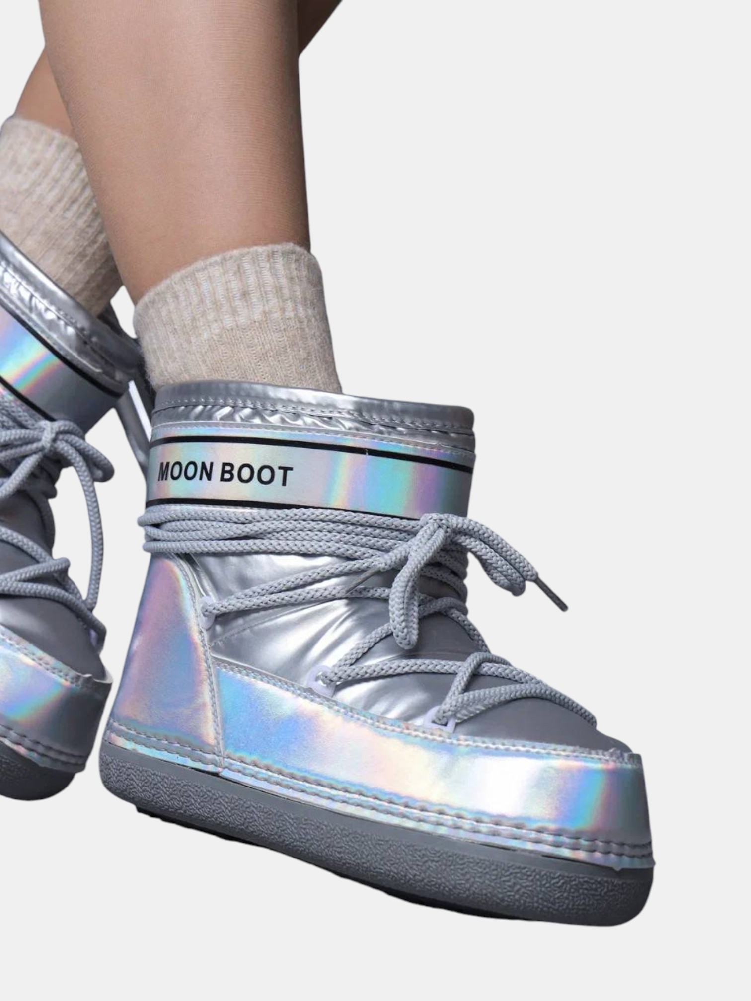 Сноубутсы Moon Boot
