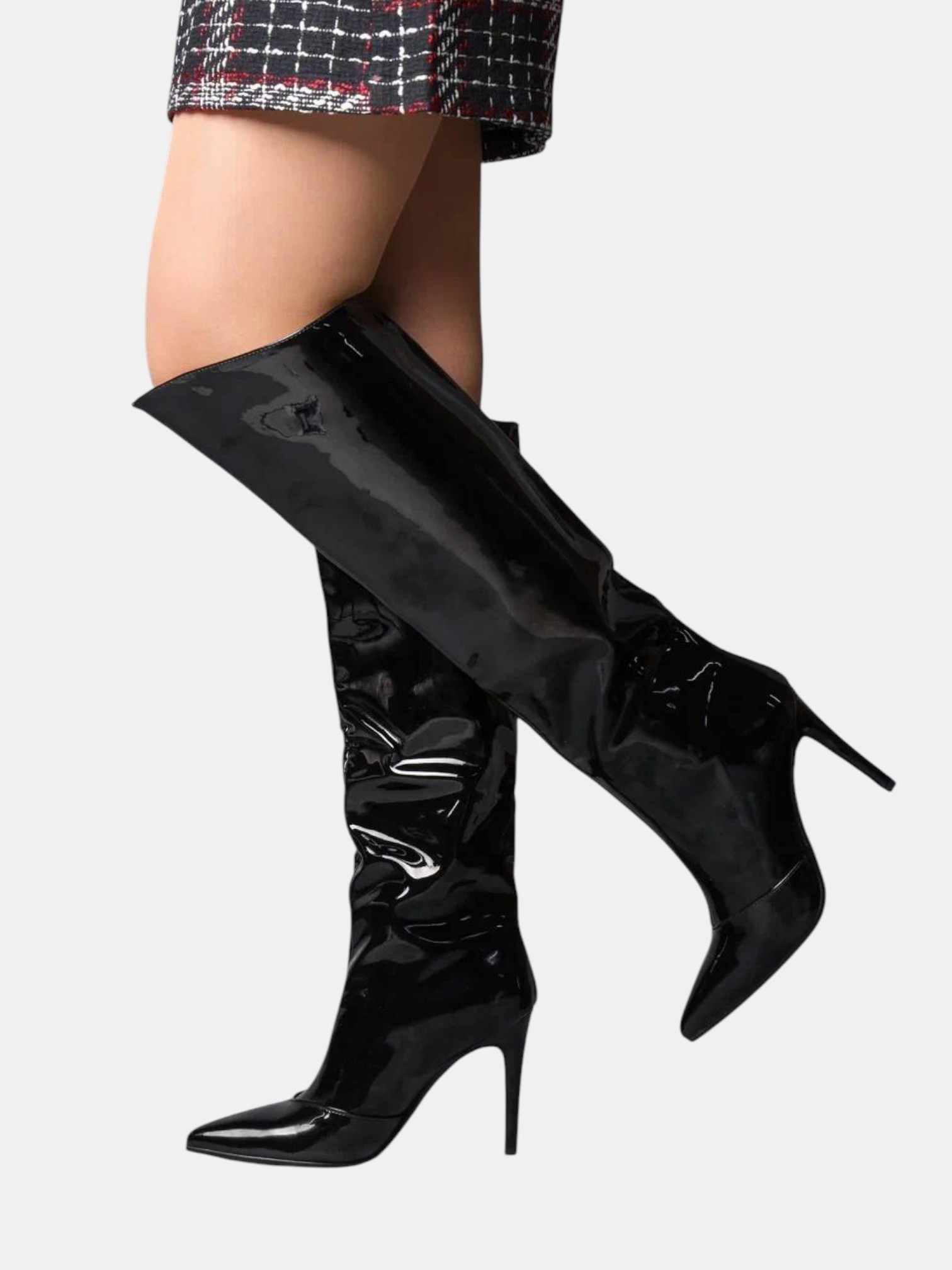 Сапоги трубы на шпильке