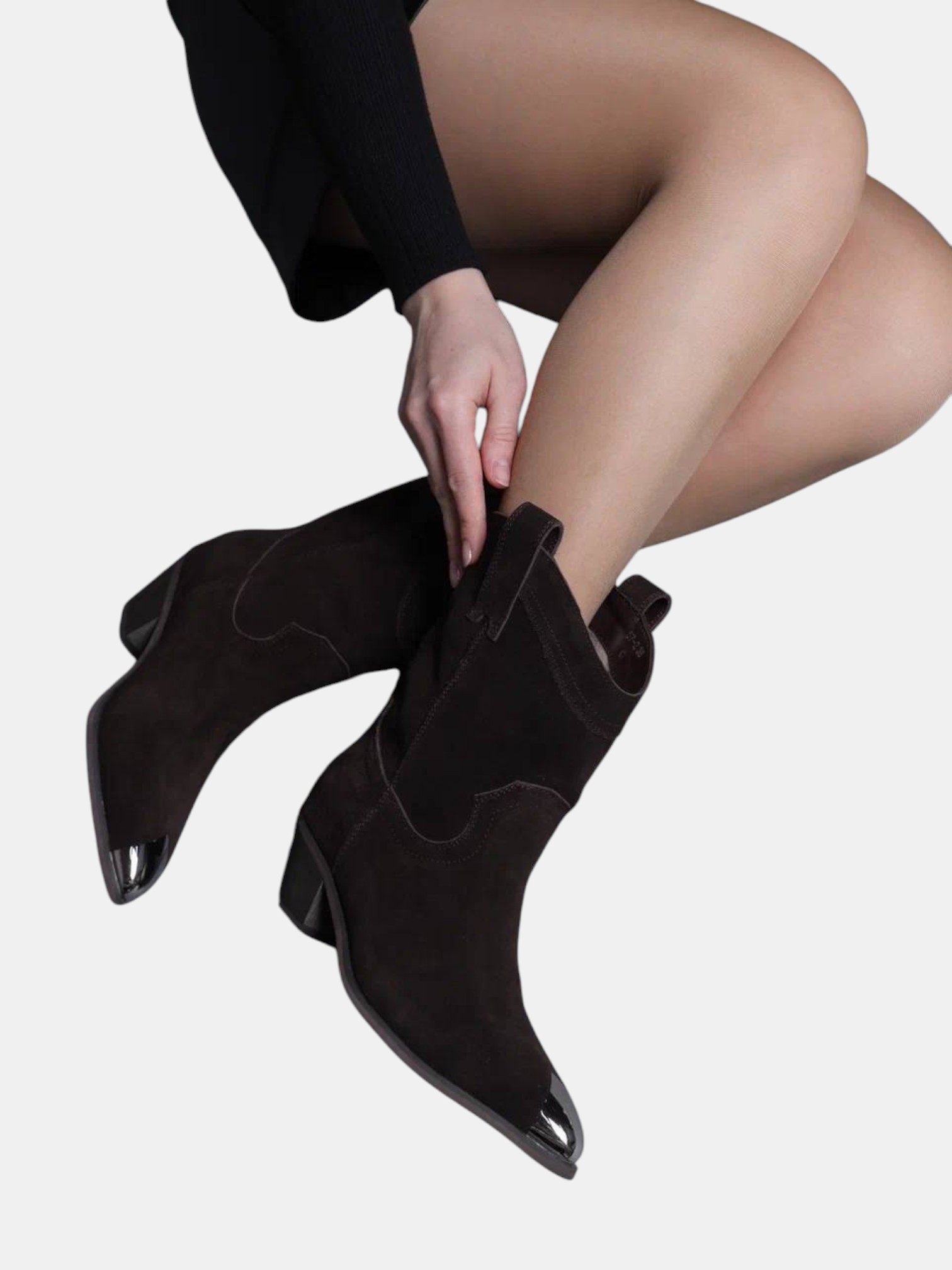 Полусапоги казаки с металлическим носом шоколадные 3280 Полусапоги казаки с металлическим носом шоколадные 3280