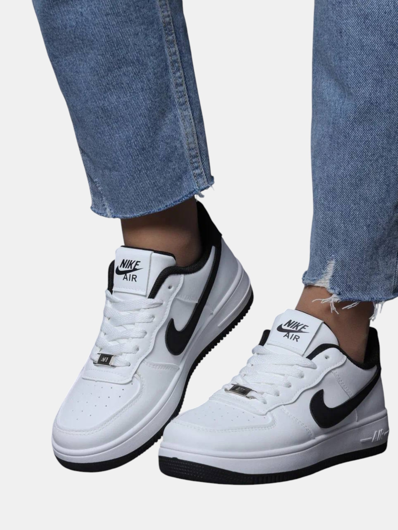 Кроссовки NIKE Air Force 1