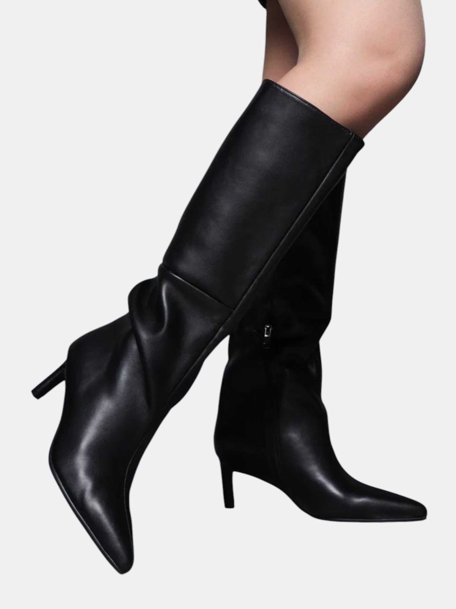 Сапоги трубы на шпильке