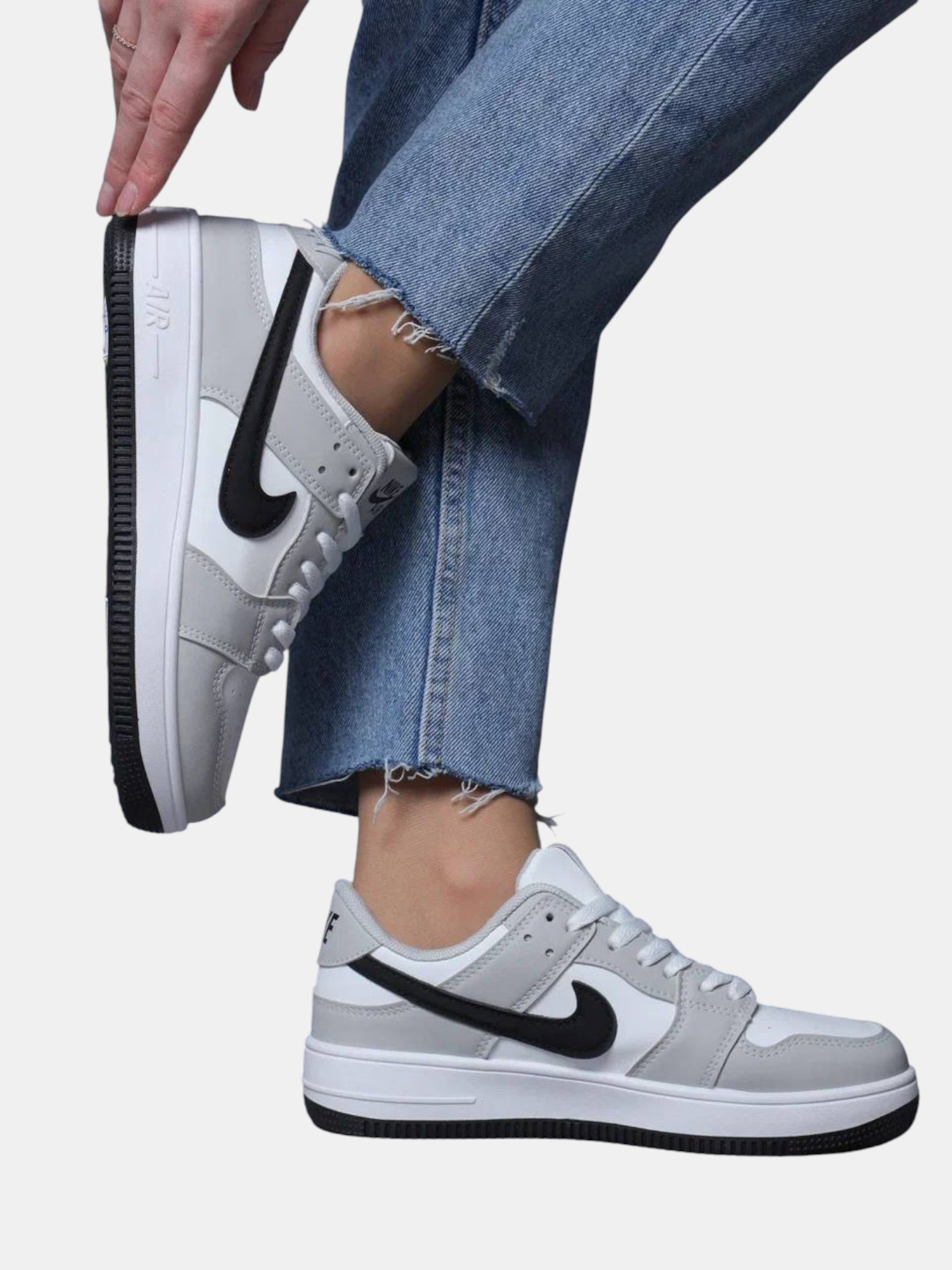 Кроссовки NIKE Air Force 1