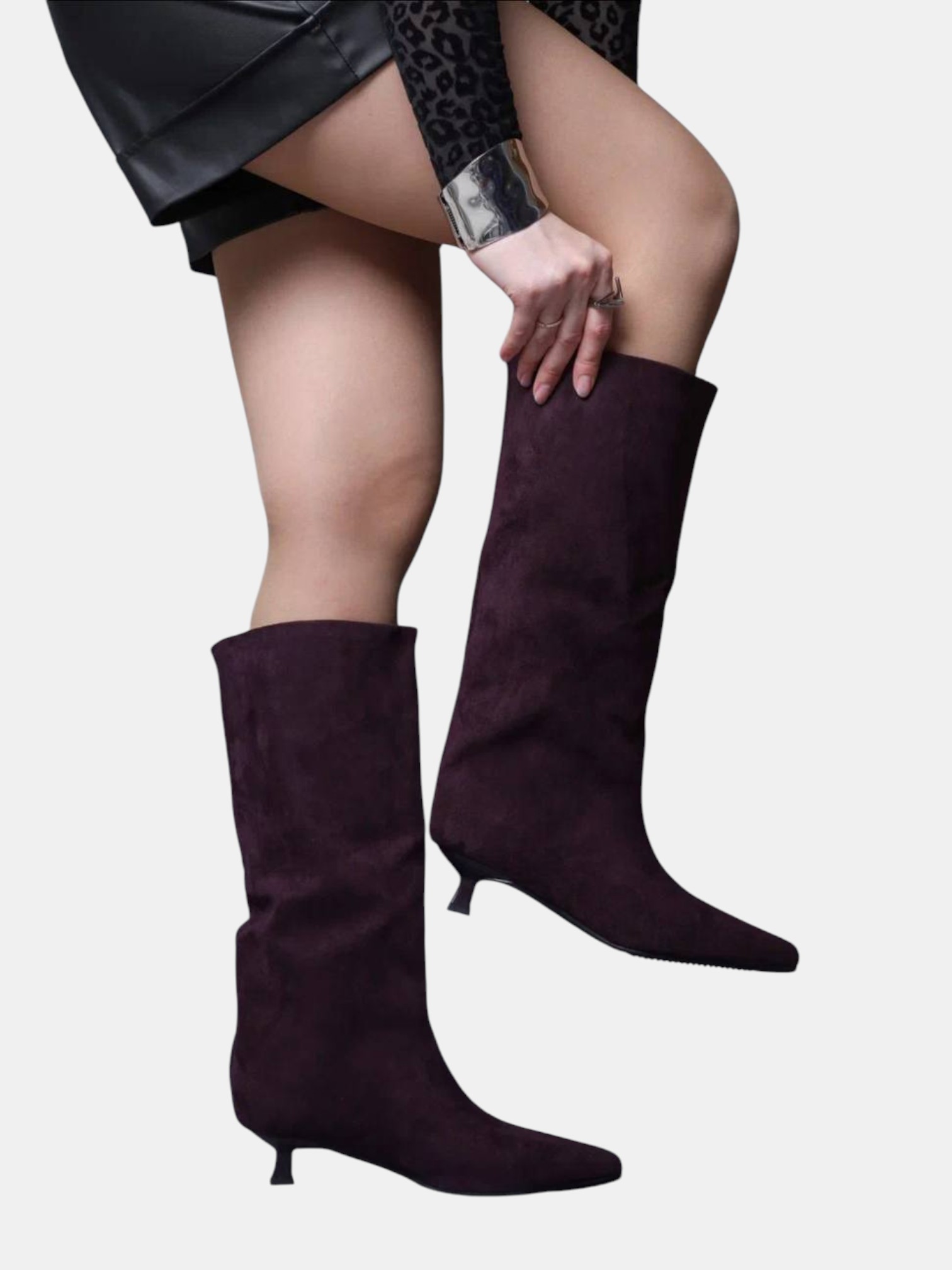 Сапоги трубы на шпильке