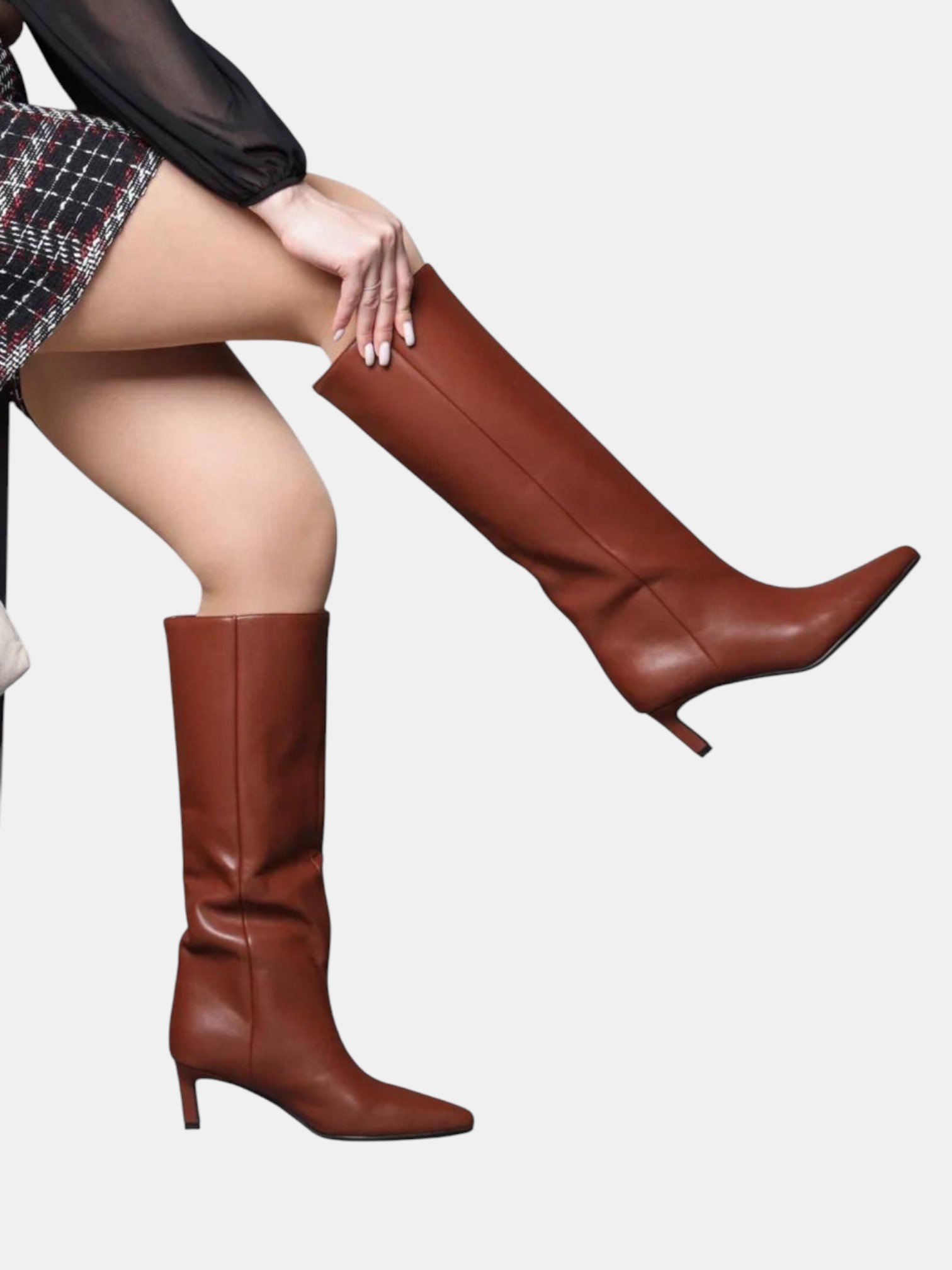 Сапоги трубы на шпильке