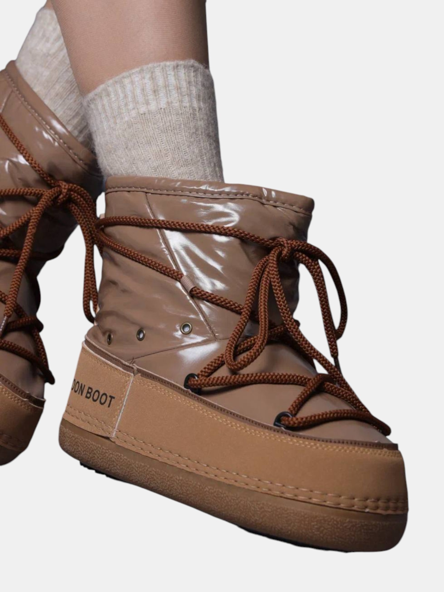 Сноубутсы Moon Boot