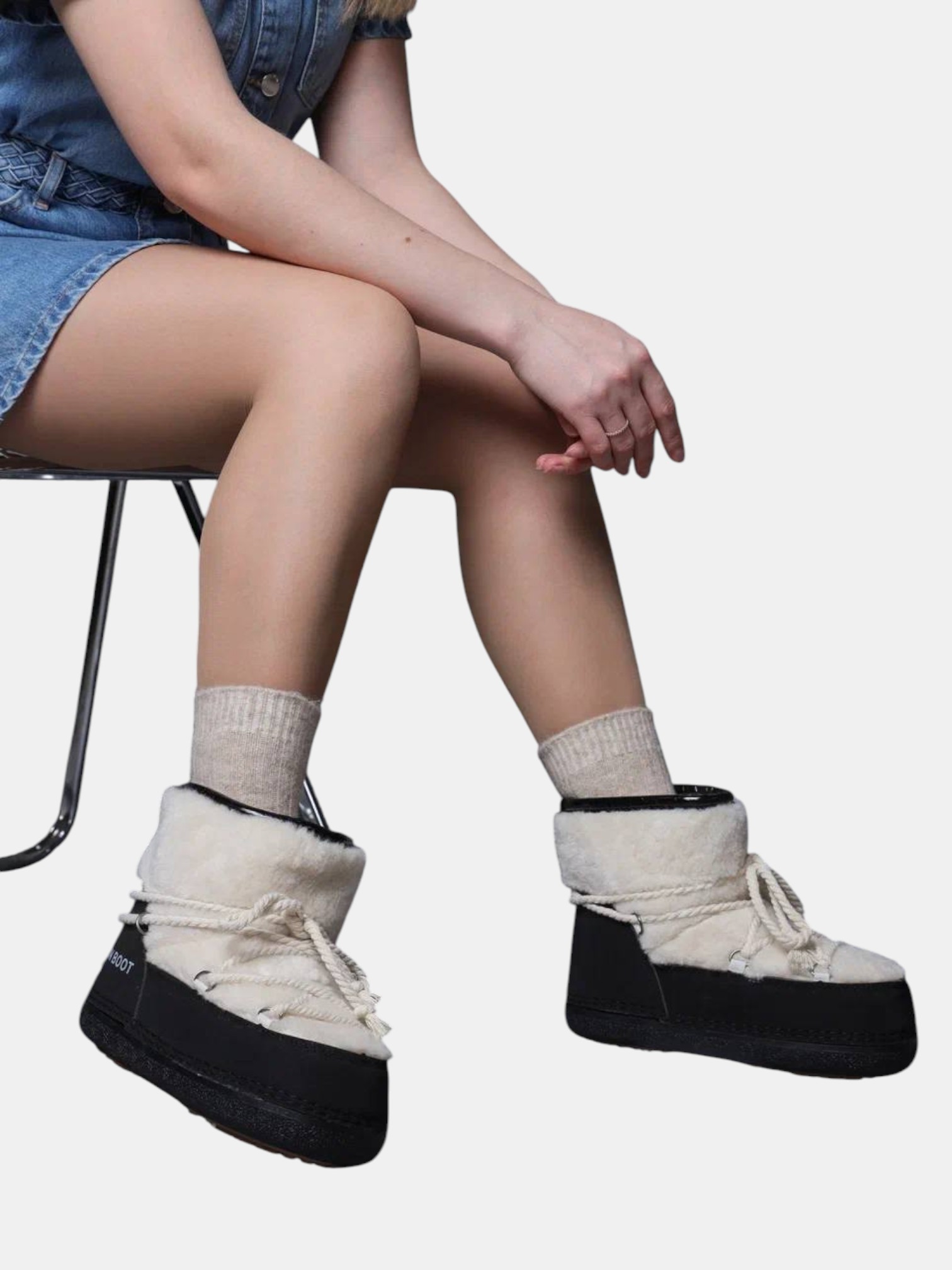 Сноубутсы Moon Boot