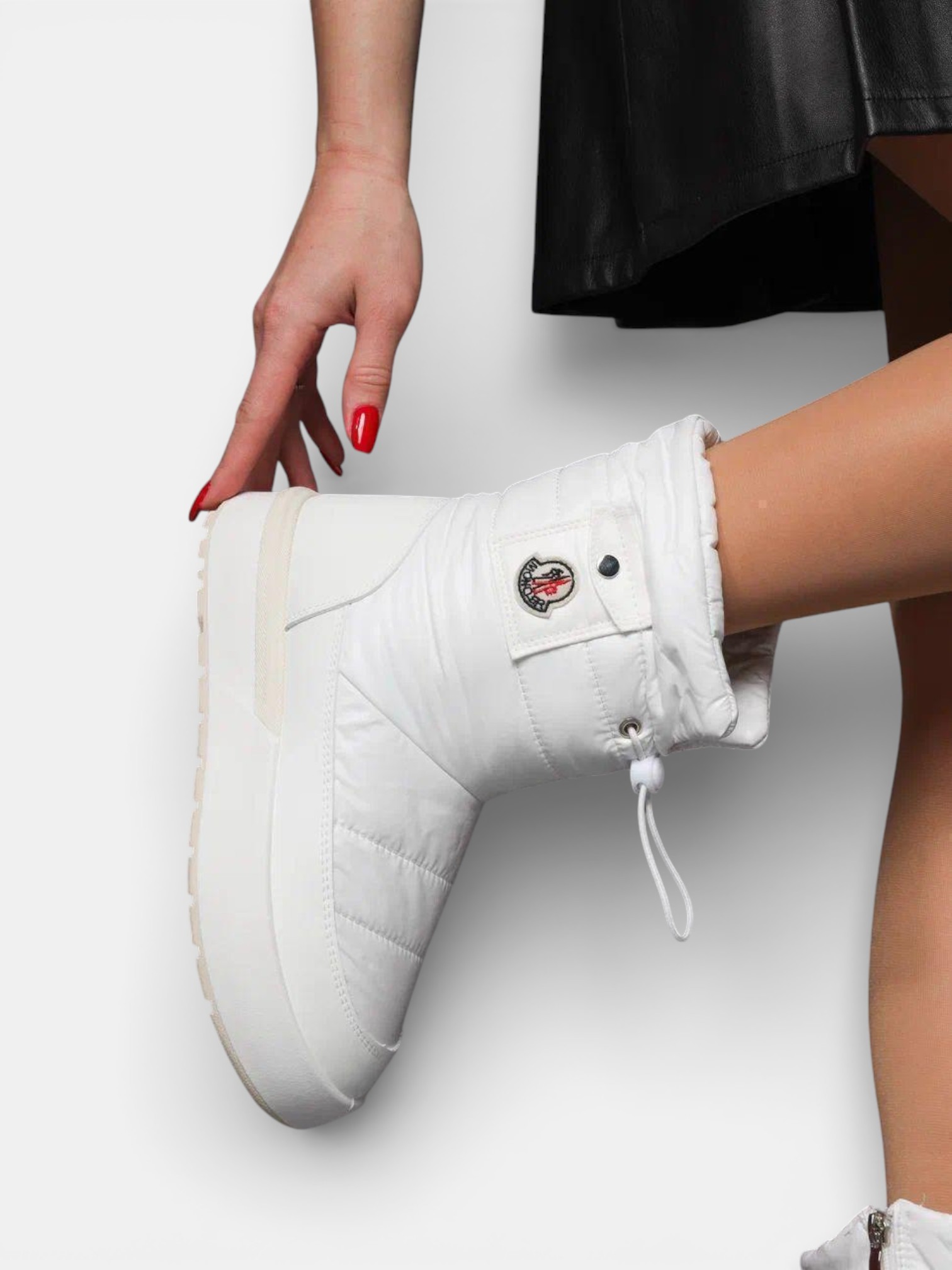 Дутики Moncler зимние белые 3428