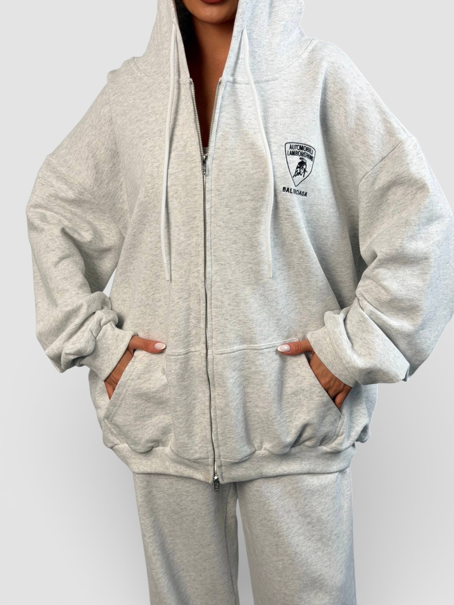 Костюм Balenciaga