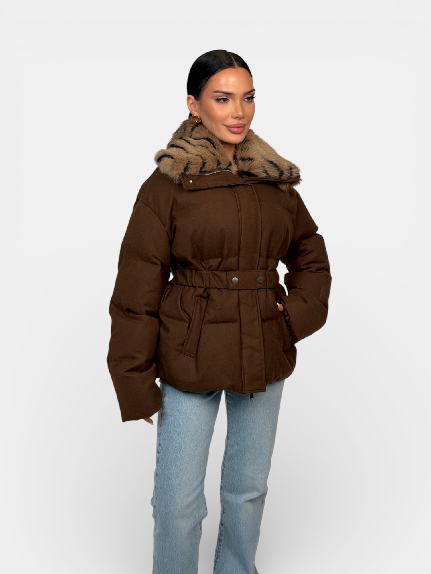 Куртка с мехом зимняя Max Mara коричневая 3473