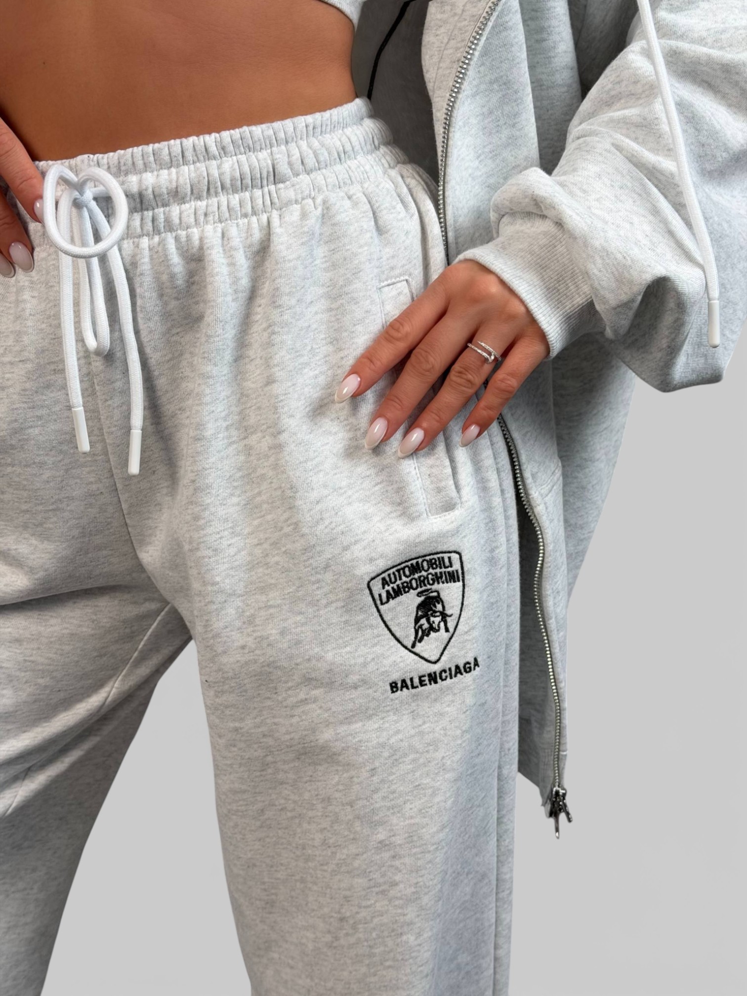 Костюм Balenciaga