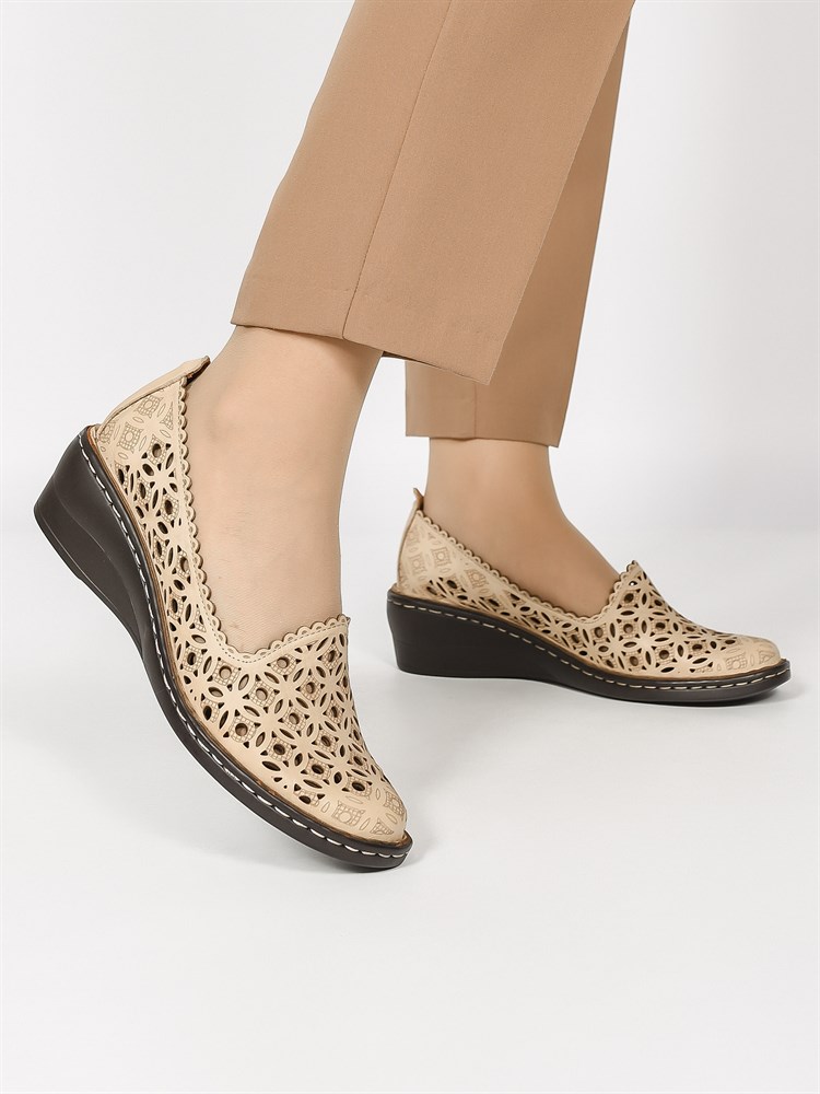Туфли женские летние великан натуральная кожа бежевые 001-5010-1-03