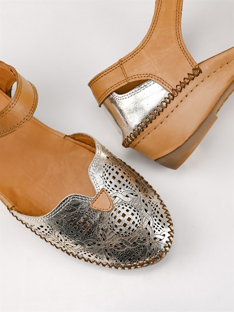 Босоножки женские