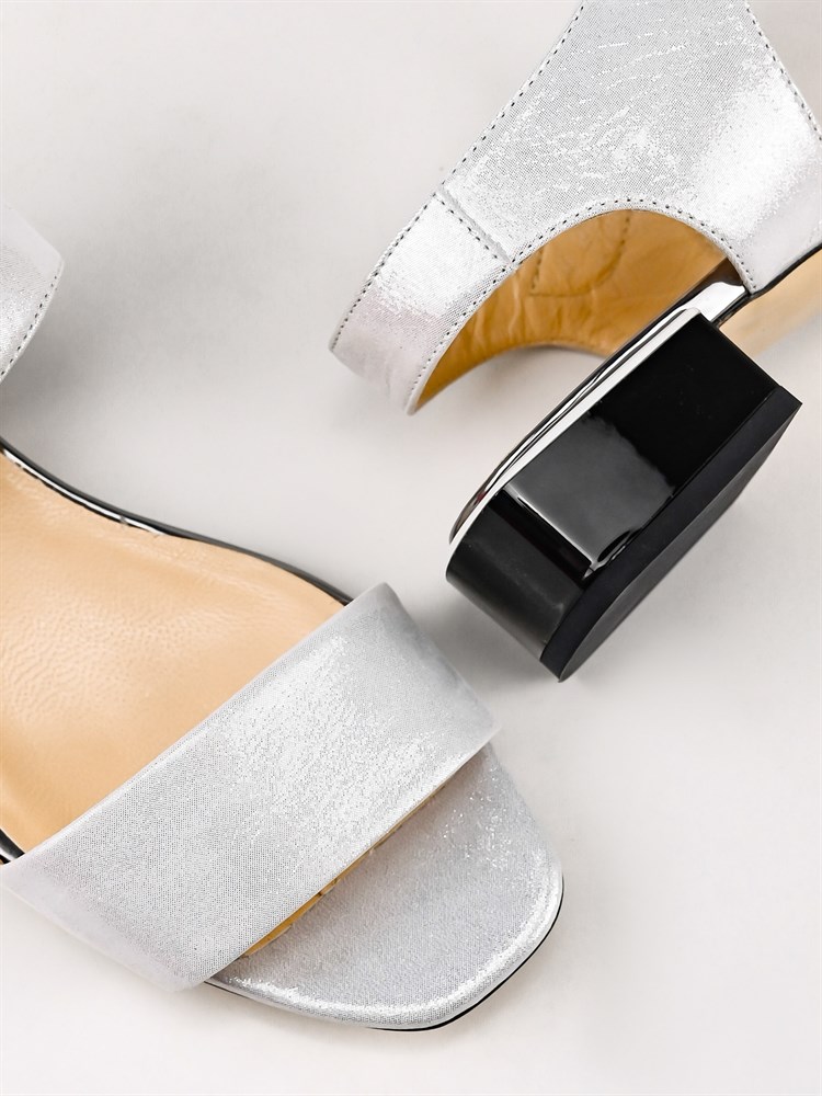 Босоножки женские на выход