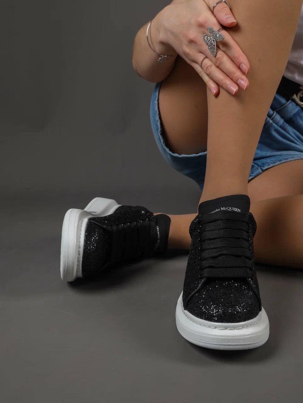 Кроссовки женские брендовые искусственная кожа черные 3573 Кроссовки женские брендовые искусственная кожа черные 3573