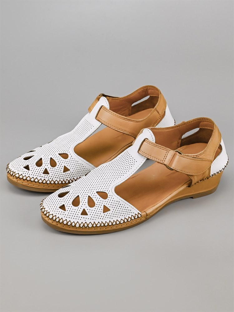 Босоножки женские