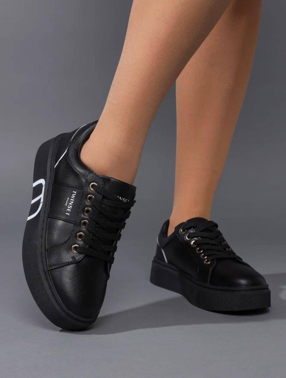 Кроссовки женские брендовые искусственная кожа черные 3557 Кроссовки женские брендовые искусственная кожа черные 3557