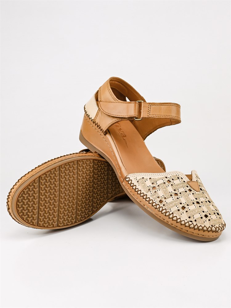 Босоножки женские