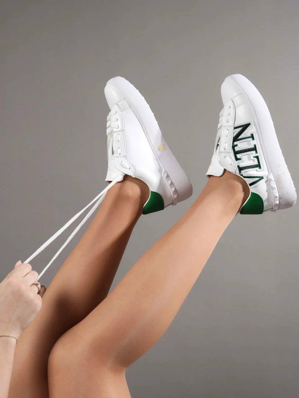 Кеды женские брендовые искусственная кожа белые 3567 Кеды женские брендовые искусственная кожа белые 3567