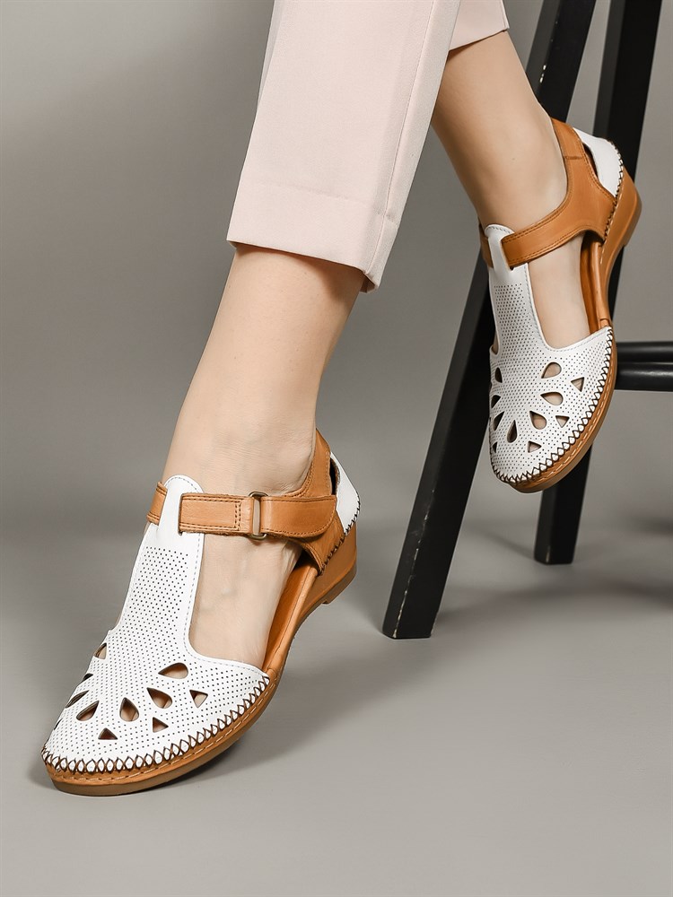 Босоножки женские