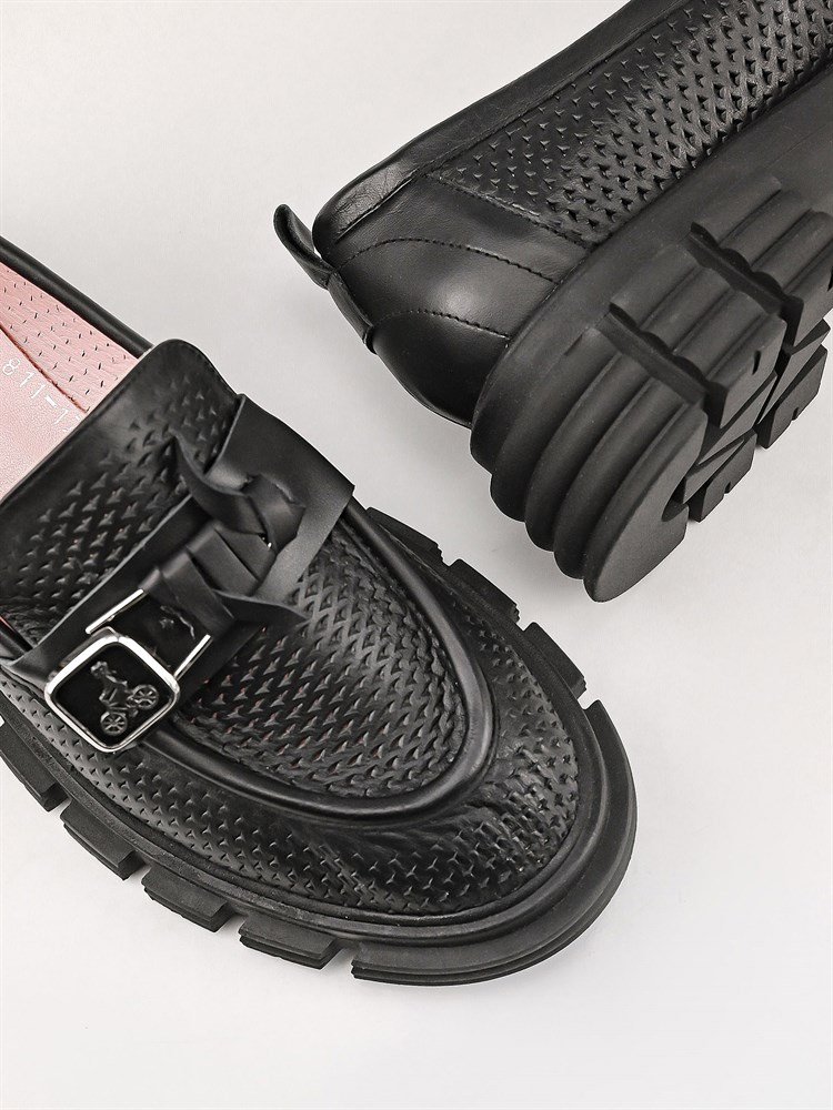 Лоферы женские модельные