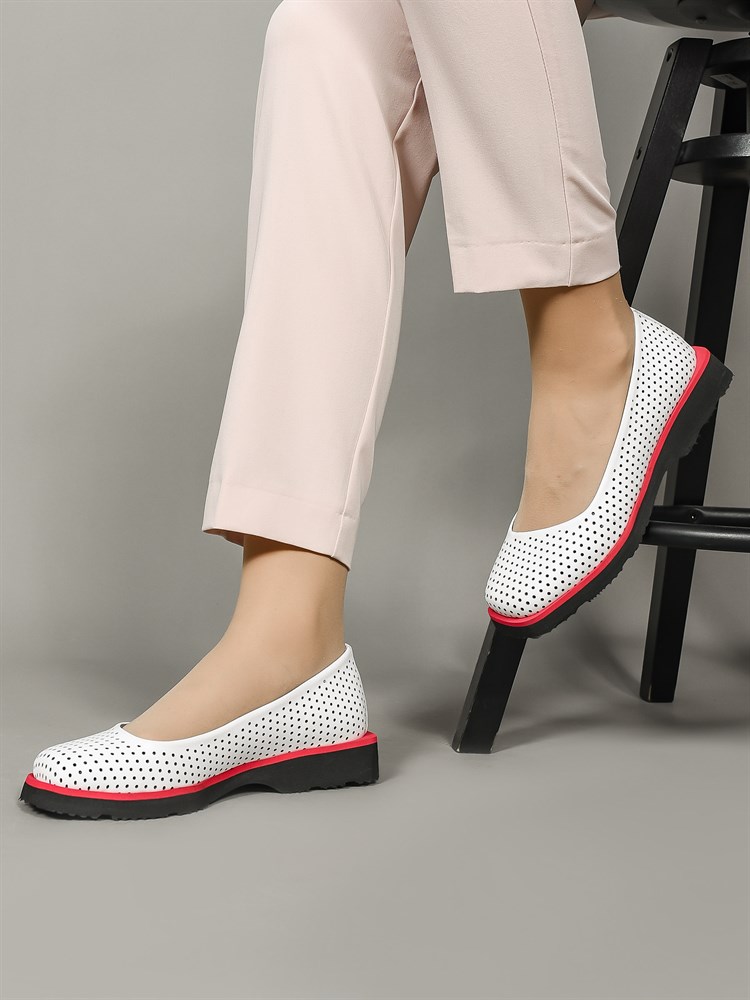 Туфли женские летние натуральная кожа белые 210-04-08