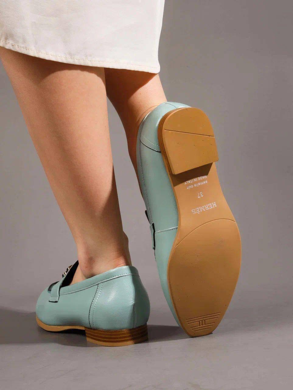 Лоферы женские брендовые