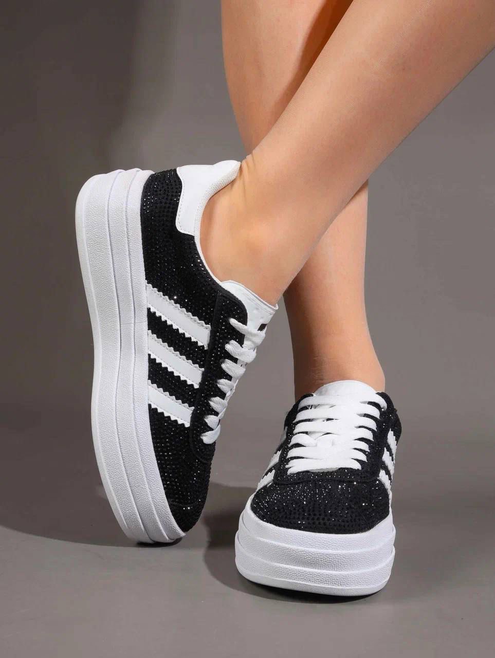 Кроссовки женские брендовые