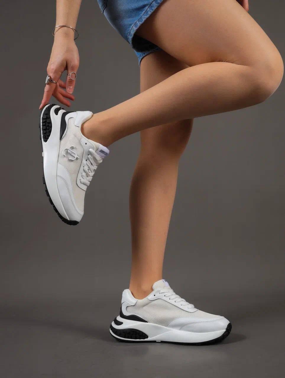 Кроссовки женские брендовые