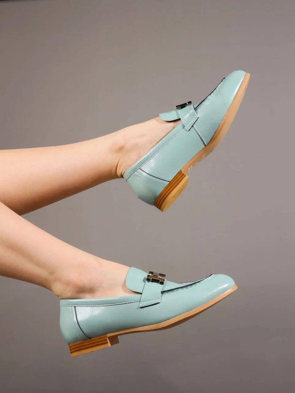 Лоферы женские брендовые