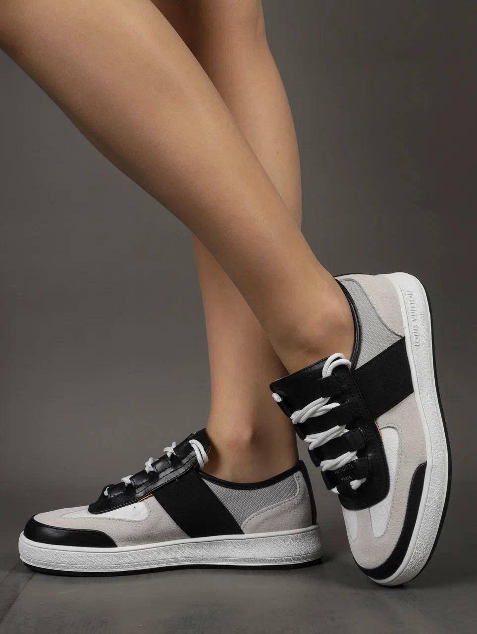 Кроссовки женские брендовые