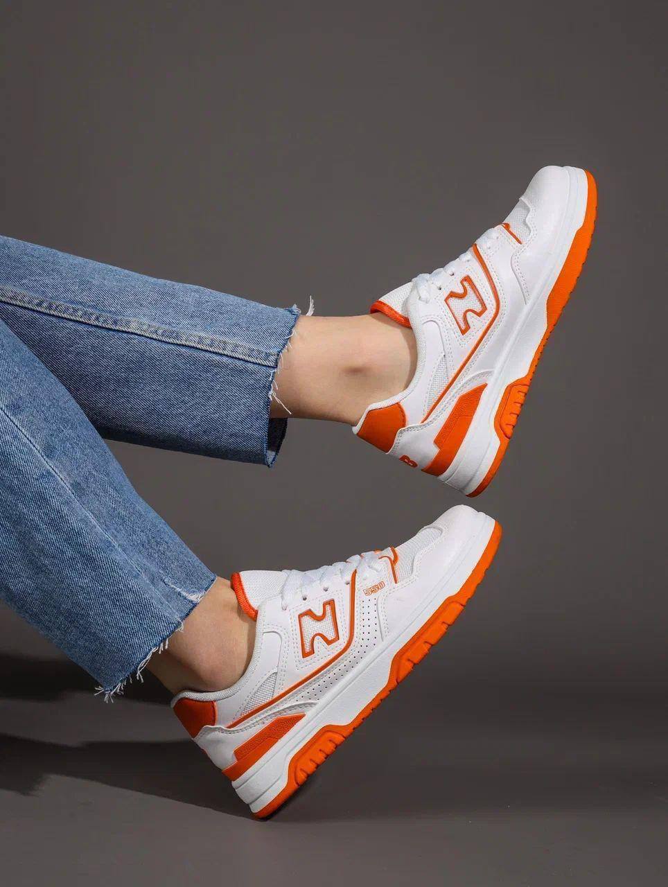 Кеды женские брендовые искусственная кожа белые с оранжевым 3632 Кеды женские брендовые искусственная кожа белые с оранжевым 3632