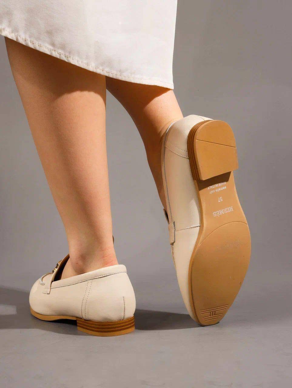 Лоферы женские брендовые