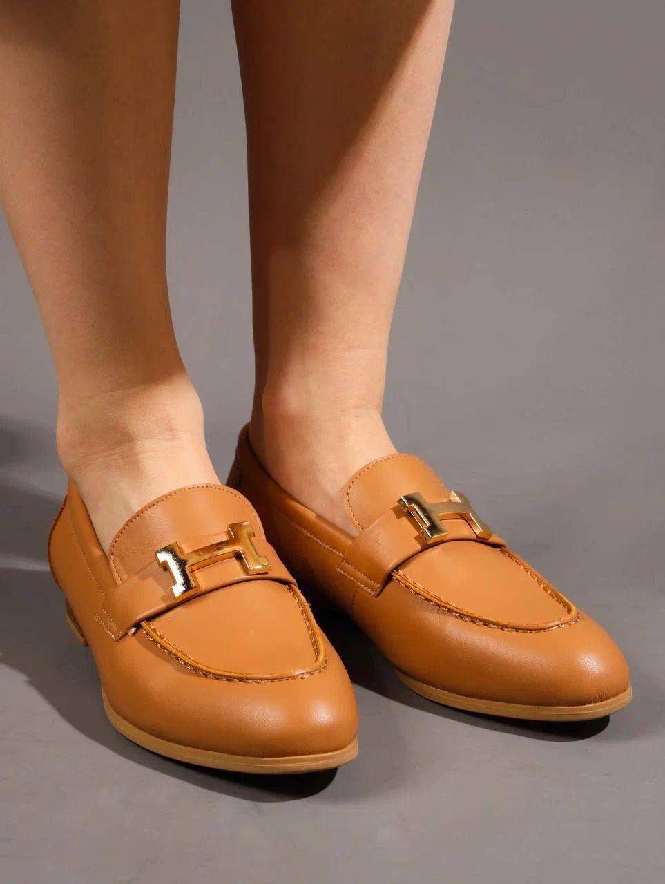 Лоферы женские брендовые