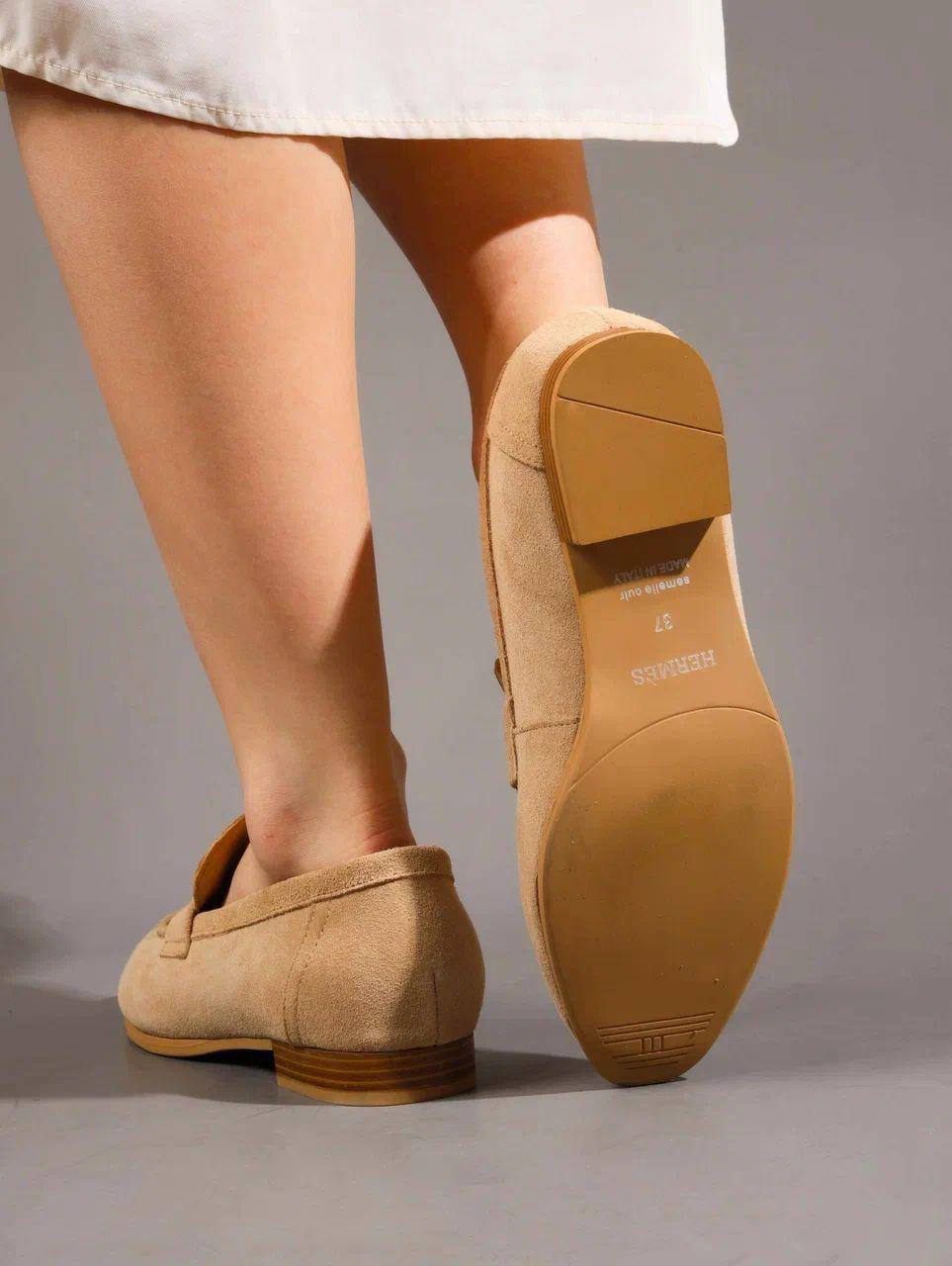 Лоферы женские брендовые