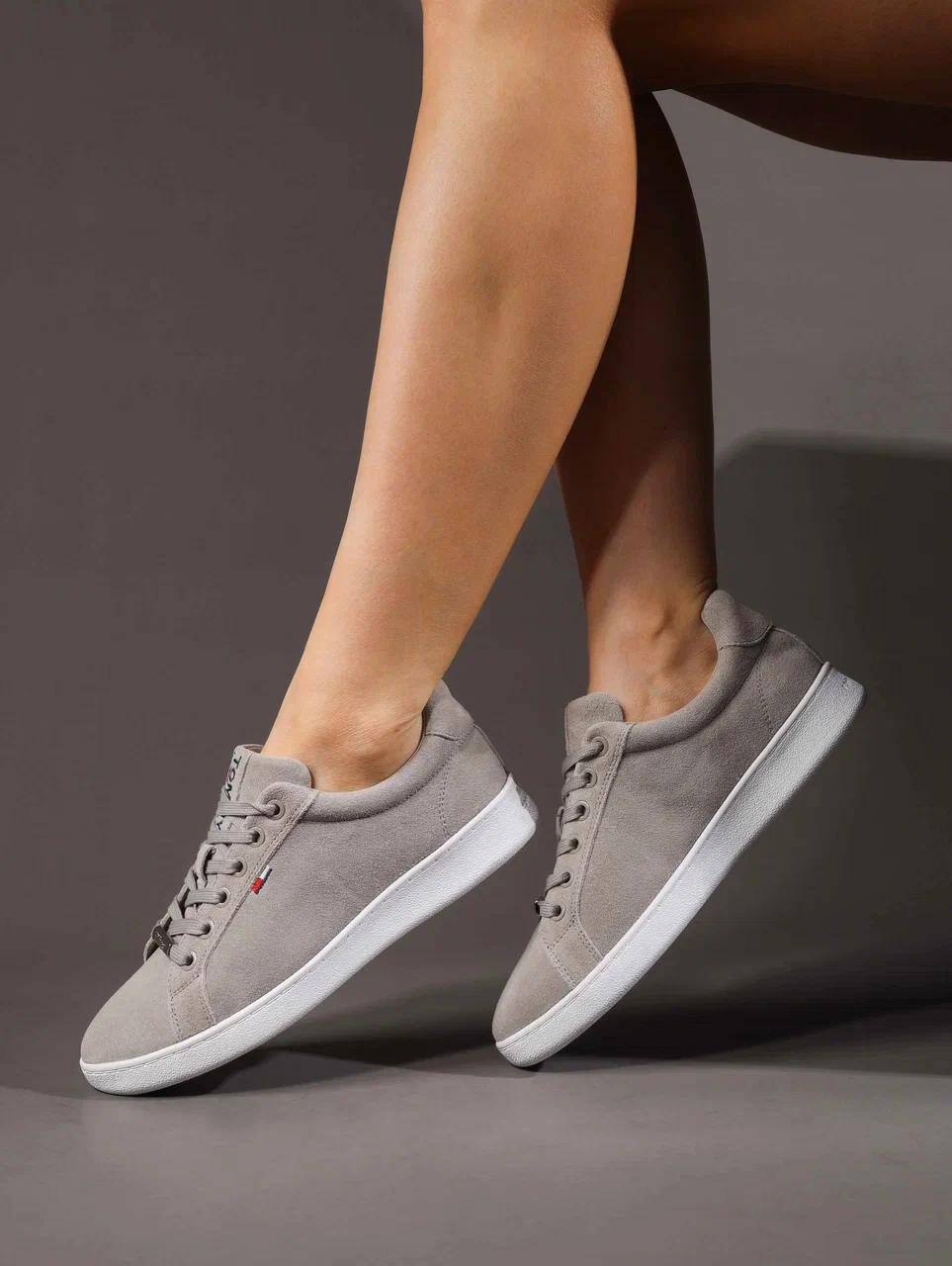 Кеды женские брендовые натуральная замша серые 3677 Кеды женские брендовые натуральная замша серые 3677