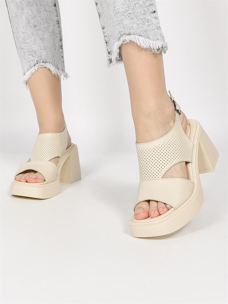 Босоножки женские