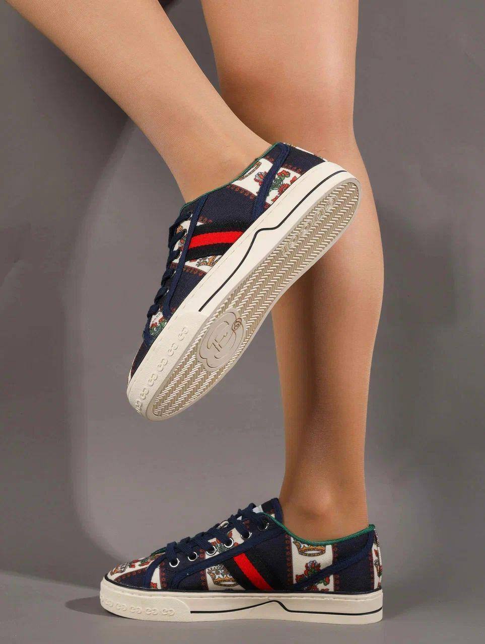 Кеды женские брендовые джинсовые синие 3671 Кеды женские брендовые джинсовые синие 3671