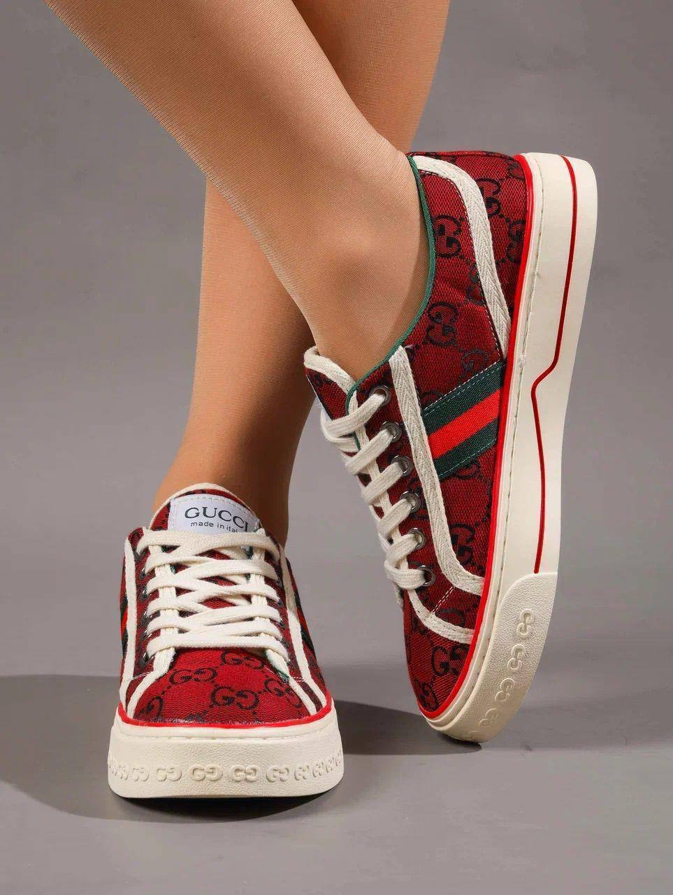 Кеды женские брендовые джинсовые красные 3673 Кеды женские брендовые джинсовые красные 3673