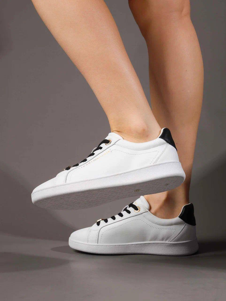 Кеды женские брендовые натуральная кожа белые 3681 Кеды женские брендовые натуральная кожа белые 3681