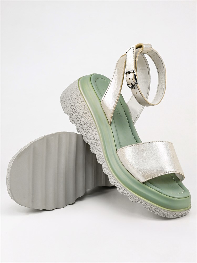 Босоножки женские