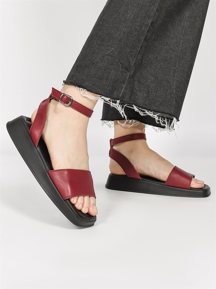 Босоножки женские